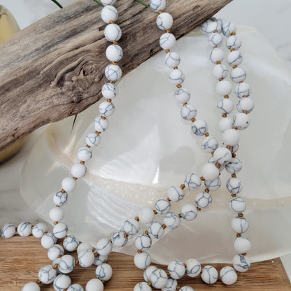 WHITE HOWLITE MAT NECKLACE 60"
