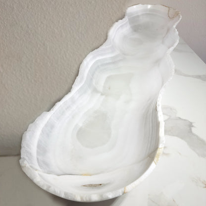 WHITE ONYX CANOE- 42"