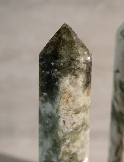 SERPENTINE STONE TOWER- 5-7"