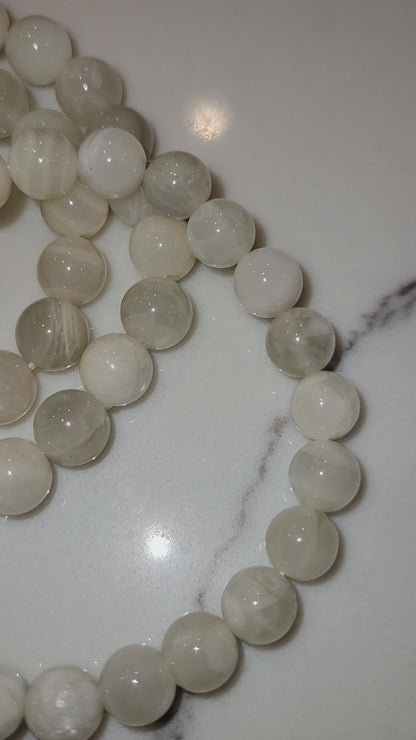 WHITE MOONSTONE