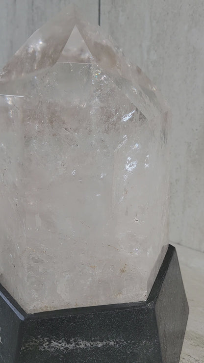 LEMURIAN QUARTZ TOWER